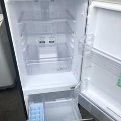 福岡市内配送無料　三菱146L MR-P15W(B) サファイアブラック 福岡市内配送無料 三菱146L MR-P15W(B) サファイアブラック