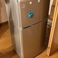 冷蔵庫　2008年式