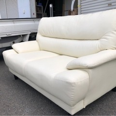福岡市内配送無料 2人掛けソファ ホワイト色