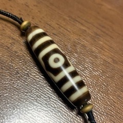 本物　ジービーズ Dzi Beads チベット天珠（てんじゅ) 三眼天珠