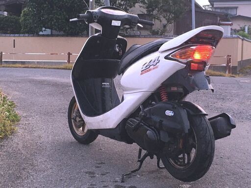 苫小牧港受取可 ヘルメット付『ディオ Z4本物 FI』茨城受取50000円 2種