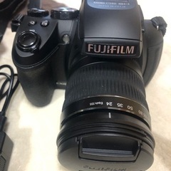 FUJIFILM デジタルカメラ FinePix HS30EXR