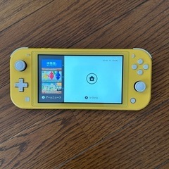 Nintendo Switch Lite イエロー 本体 本体のみ Nintendo Switch Lite, Yellow, Japanese Version, Handheld Gaming