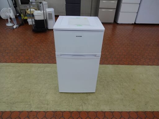 ID 048432　冷蔵庫２ドア　81L　ハイアール　キズ有　２０２０年製　AF81-W