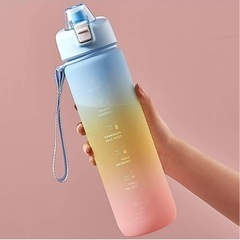 新品TSQIBU ボトル 水筒 1000ml 大容量 ポータブル...