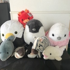 ぬいぐるみ🐬まとめ売り🙆‍♀️赤いぬいぐるみ売り切れ