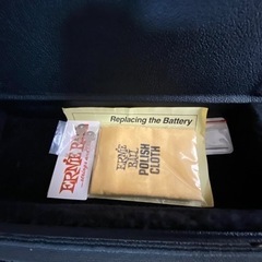 兵庫県　ERNIEBALL MUSICMAN AXIS  SUPER SPORTエレキギター