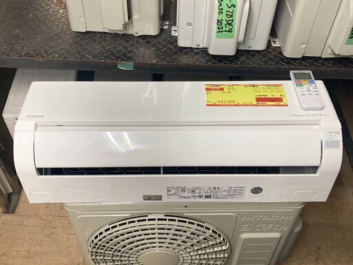 K04369　日立　中古エアコン　主に6畳用　冷房能力　2.2KW ／ 暖房能力　2.2KW