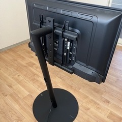テレビ台付き32インチテレビ