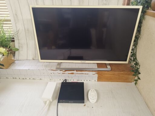 SHARP シャープ AQUOS アクオス LC-32F5 32型 2011年製 液晶カラーテレビ 地上デジタルチューナー テレビ