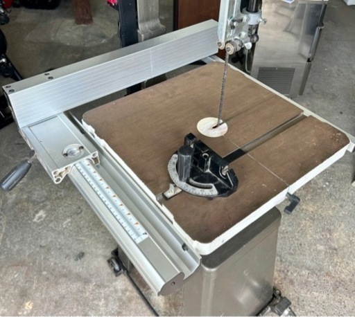 札幌引取り歓迎 動作良好 KERV ドリフトフリー・バンドソー DF-14 専用