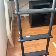 ロフトベッド　棚、引き出し、コンセント有り