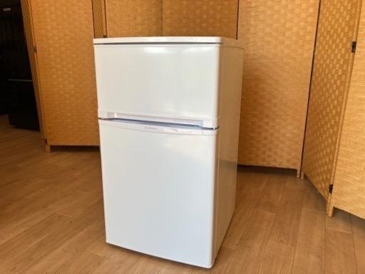【引取】ELSONIC ノンフロン冷凍冷蔵庫　2022年製　ノジマ　EJ-R832W 一人暮らし用