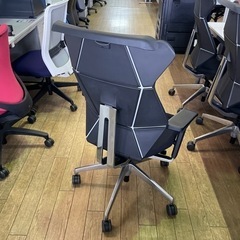 JGG-14 【オフィス家具専門店】イトーキのフリップフラップチェアです！ R5.7/20時点で在庫数3点あり