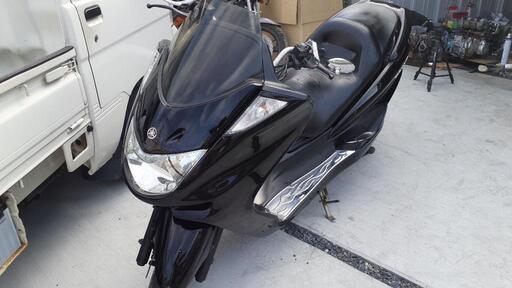 マジェスティ250c　カスタムベースに！