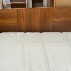 キングサイズベッド 木目ウッドフレーム【ユーズドユーズ名古屋天白店】J2682