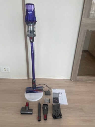 【美品】ダイソン 掃除機　Dyson Digital Slim Fluffy SV18FF