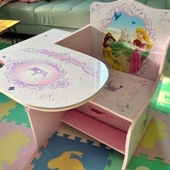 子供用のプリンセスの机&椅子🎵