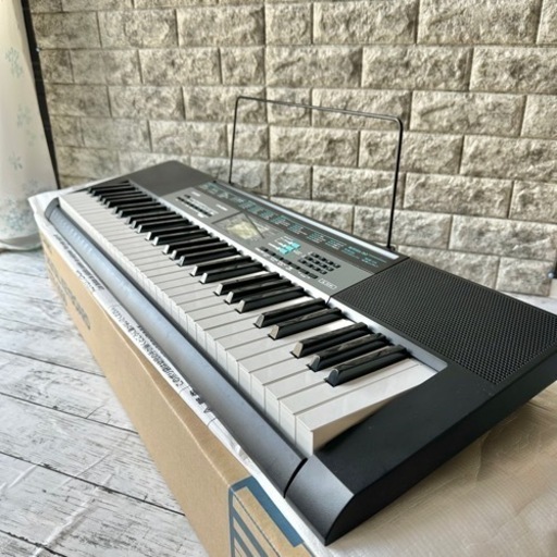 CASIO 61鍵電子ピアノ CTK-2550