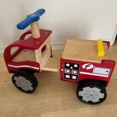 ミキハウス　消防車　木　車　おもちゃ