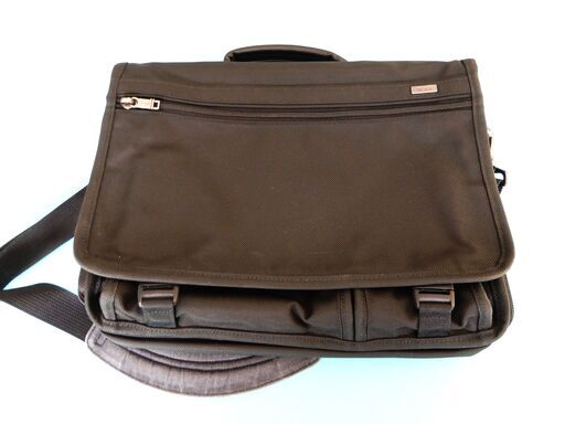 【美品】TUMI ショルダー Travel Flap Zip Crossbody