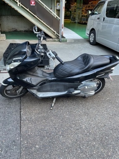 pcx125 jf28 現状渡し　8/1〜8/6で現車確認〜引き取りまでできる方限定　80,000→60,000 pcx125 jf28 現状渡し 8/1〜8/6で現車確認〜引き取りまで