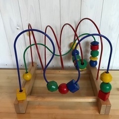 IKEA ルーピング　知育玩具