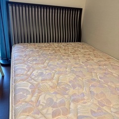 シモンズ製マットレス　木製シングルベッド