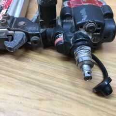 マキタ makita  AT425HE 高圧エアタッカ 中古品 【ハンズクラフト宜野湾店】 マキタ makita AT425HE 高圧エアタッカ 中古品 【ハンズクラフト宜野湾店】