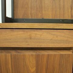 unico/ウニコ インダストリアルキッチンボード HOXTON(ホクストン) ウォールナット/アイアン 幅1230 食器棚 中古家具 店頭引取歓迎 R7400