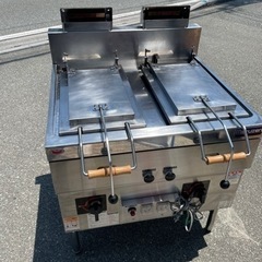 ■美品 中古品 マルゼン LPガス餃子焼き器 2連 MGZS-087WBT 2020年 グリラー厨房 動作問題なし■ □美品 中古品 マルゼン LPガス餃子焼き器 2連 MGZS-087WBT 2020