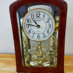 SEIKO　クオーツ　回転飾り付き置時計　NO1026