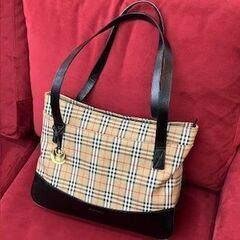 本日、【Burberry バーバリー トートバッグ】をお買い取り...