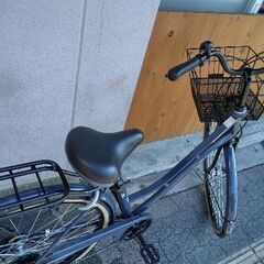 超美品☆☆CARG[カルグ]Active Style 27吋ファッションサイクル 外装6段/LEDオート/スモークブラック