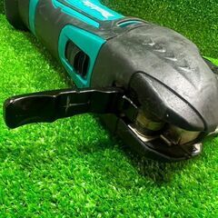 マキタ TM51DZ 充電式マルチツール 本体＋替刃付き【市川行徳店】【店頭取引限定】【中古】管理番号：ITKH1B7Q4KBS マキタ TM51DZ 充電式マルチツール 本体＋替刃付き【市川行徳店
