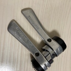 SHIMANO Wレバー　SL-R400