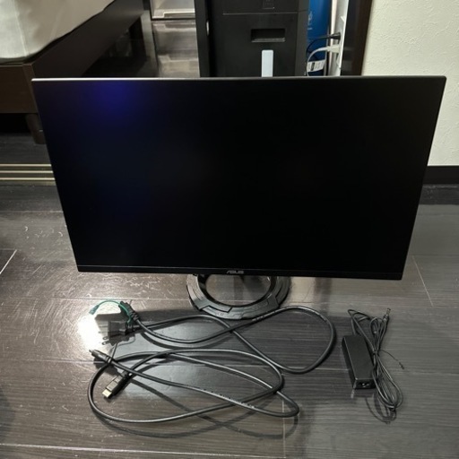 中古　27インチASUSゲーミングモニター　VG279Q1R