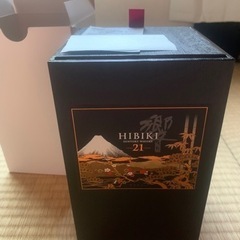 サントリー ウイスキー 響21年 700ml　意匠ボトル（花鳥風月）