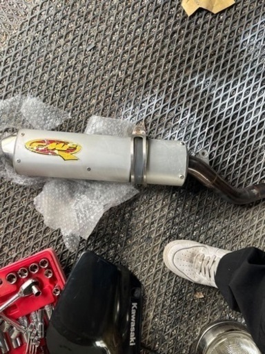 dトラッカー250 fmfマフラー