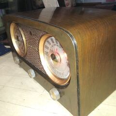 Bluetooth受信機付き東芝513F 昭和レトロ真空管ラジオ