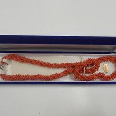 赤珊瑚コーラル　ネックレス　ケース付　本珊瑚　シルバー刻印
