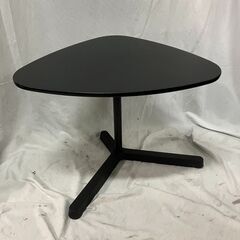 ピック型のサイドテーブル