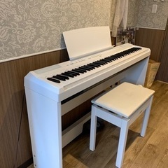 電子ピアノ(ヤマハ) 