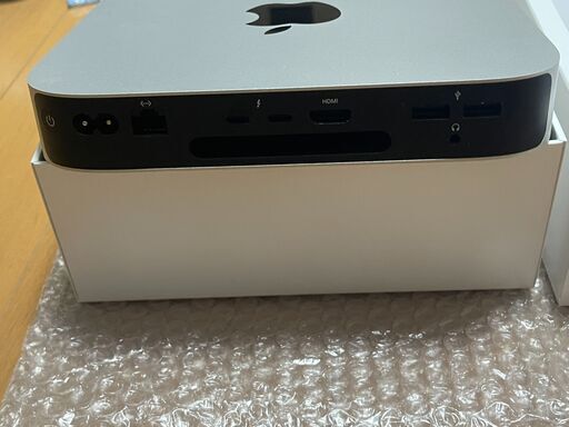 美品 Mac mini 2023 M2 8GB 256GB MMFJ3J/A Macデスクトップ Mac mini