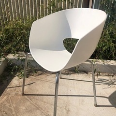 北欧風のデザイン　椅子