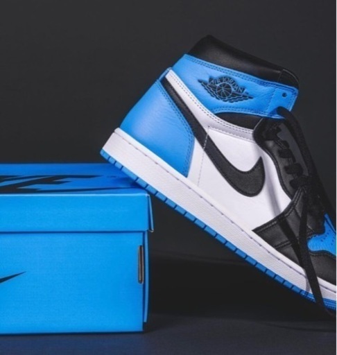 【値下げ】Nike Air Jordan 1 Retro High OG 【University Blue】