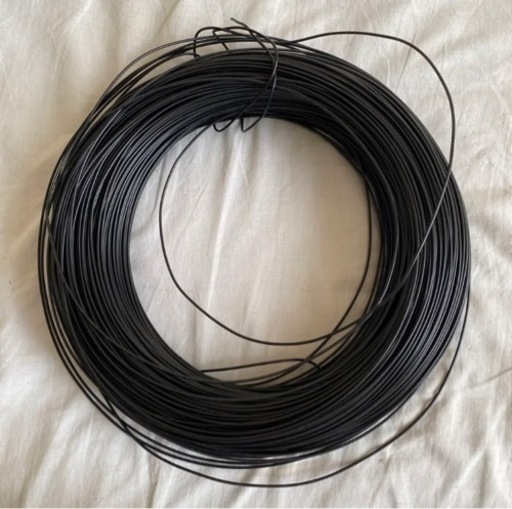 激安【約３kg 太1.5mm】カラーワイヤー アルミ線 黒コート PVC