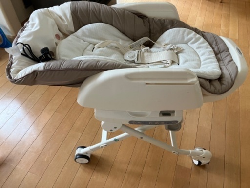 コンビ ネムリラ AUTO SWING エッグショック BE ココアブラウン