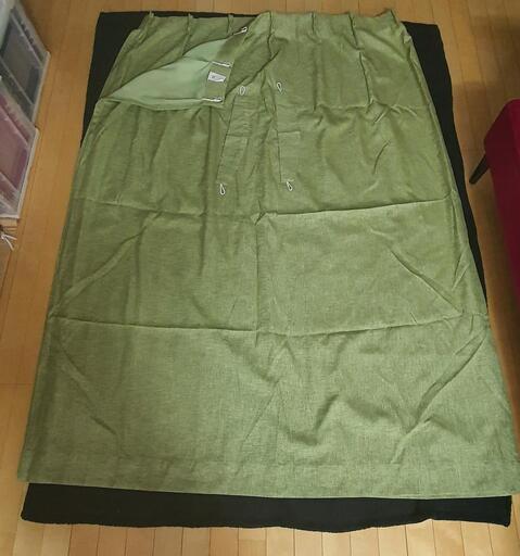 ニトリ 遮光カーテン 縦180×幅144 ×2枚 (緑)
