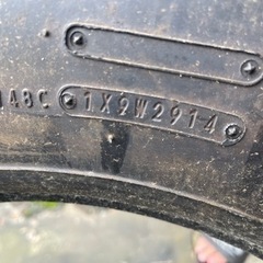 4トン車 デコトラ トラック タイヤ ダンロップ 縦溝 225／90R17.5-MM6 